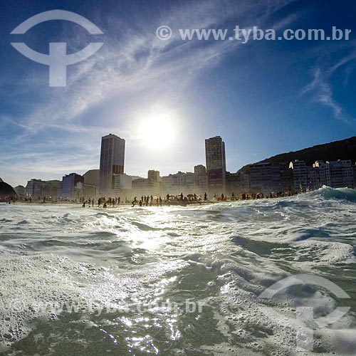  Banhistas na Praia do Leme  - Rio de Janeiro - Rio de Janeiro (RJ) - Brasil