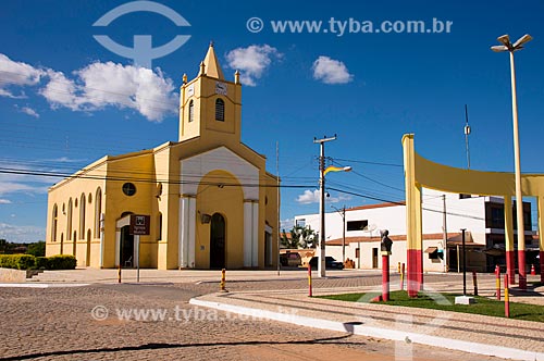  Fachada da Igreja Matriz de Nossa Senhora da Saúde  - Penaforte - Ceará (CE) - Brasil