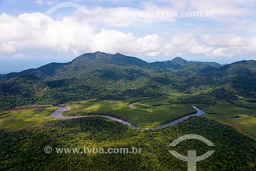  Foto aérea do Rio Guaraú com a Estação Ecológica de Juréia-Itatins ao fundo  - Peruíbe - São Paulo (SP) - Brasil