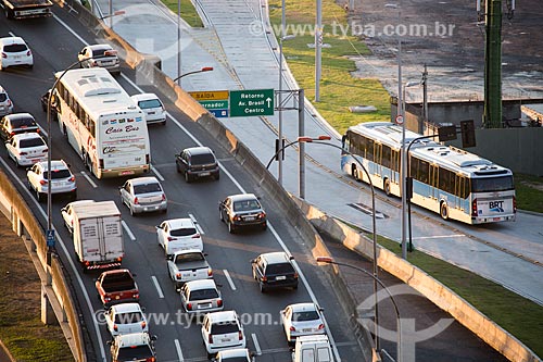  Linha Vermelha com BRT Transcarioca na altura da Ilha do Fundão  - Rio de Janeiro - Rio de Janeiro (RJ) - Brasil