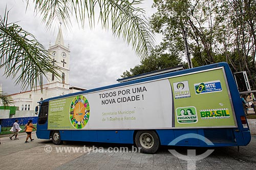 Caminhão do Ministério do Trabalho e Emprego para inscrições do Programa PROJOVEM  - São João de Meriti - Rio de Janeiro (RJ) - Brasil