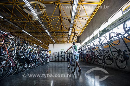  Bicicletário na Estação de Metrô da Pavuna  - Rio de Janeiro - Rio de Janeiro (RJ) - Brasil