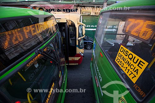  Ônibus na Rua Almirante Tamandaré   - Duque de Caxias - Rio de Janeiro (RJ) - Brasil