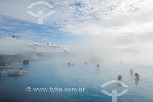  Banhistas em águas termais da região de Mývatn - próximo ao Vulcão Krafla  - Northeastern Region - Islândia