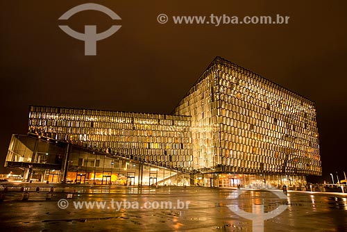  Fachada do Harpa Opera House à noite  - Reykjavík - Capital Region - Islândia