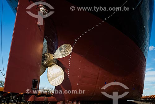  Detalhe da hélice e leme do Navio Maísa durante o reparo no Estaleiro Tandanor  - Buenos Aires - Província de Buenos Aires - Argentina