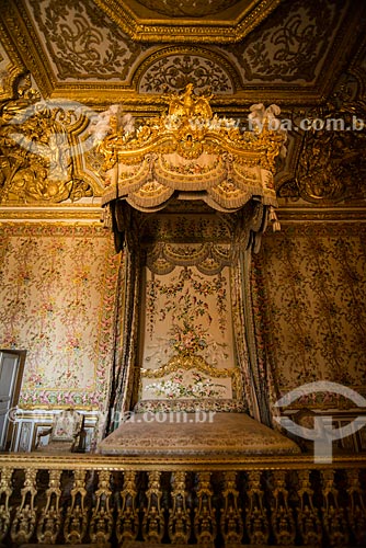  Cama no grande appartement de la reine (grande quarto da rainha) no Château de Versailles (Palácio de Versalhes) - residência oficial da monarquia da Francesa entre os anos de 1682 a 1789  - Versalhes - Yvelines - França