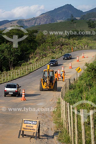  Obras no trecho da Rodovia BR-482  - Cachoeiro de Itapemirim - Espírito Santo (ES) - Brasil