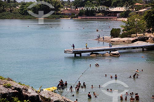  Banhistas na Prainha  - Casimiro de Abreu - Rio de Janeiro (RJ) - Brasil