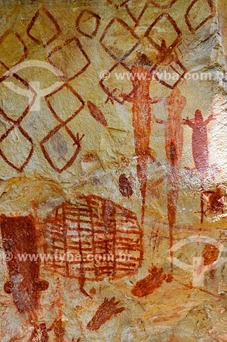  Desenhos rupestres no Sítio Arqueológico Gruta das Araras  - Serranópolis - Goiás (GO) - Brasil