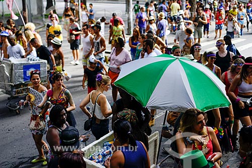  Desfile do bloco de carnaval de rua Cordão do Boitatá na Rua da Assembléia  - Rio de Janeiro - Rio de Janeiro (RJ) - Brasil
