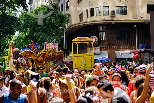  Desfile do bloco de carnaval de rua Cordão do Boitatá na Rua da Assembléia  - Rio de Janeiro - Rio de Janeiro (RJ) - Brasil