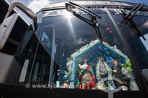  Ônibus de romeiros em Juazeiro do Norte para a Romaria de Nossa Senhora das Candeias  - Juazeiro do Norte - Ceará (CE) - Brasil