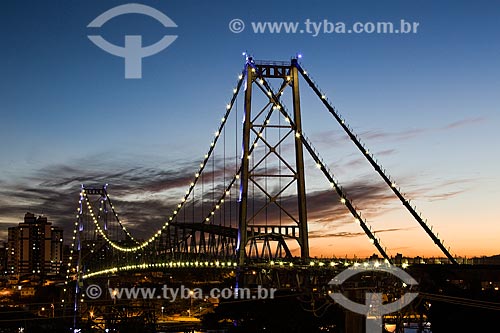  Pôr do sol na Ponte Hercílio Luz (1926)  - Florianópolis - Santa Catarina (SC) - Brasil