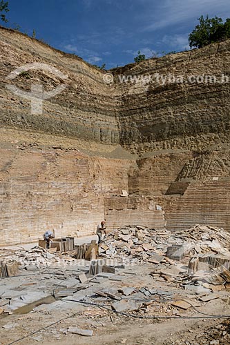  Área de extração de calcário no Geossítio Pedra Cariri - Geoparque Araripe  - Santana do Cariri - Ceará (CE) - Brasil