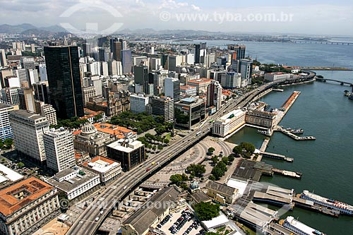  Foto aérea da Estação Hidroviária da Praça XV com o Elevado da Perimetral  - Rio de Janeiro - Rio de Janeiro (RJ) - Brasil