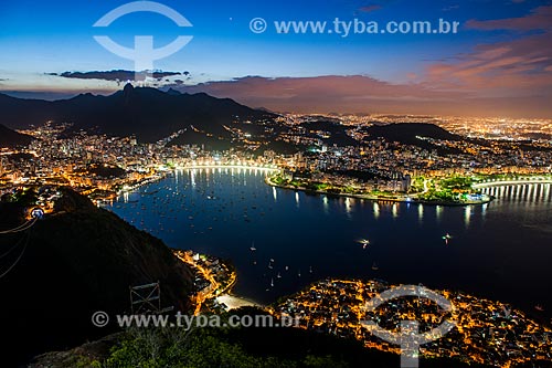  Vista do anoitecer na Enseada de Botafogo a partir do Pão de Açúcar  - Rio de Janeiro - Rio de Janeiro (RJ) - Brasil