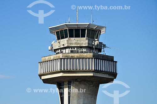  Detalhe da torre de controle do Aeroporto Internacional Antônio Carlos Jobim  - Rio de Janeiro - Rio de Janeiro (RJ) - Brasil