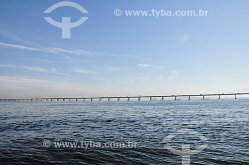  Vista da Ponte Rio-Niterói (1974) a partir da Baía de Guanabara  - Rio de Janeiro - Rio de Janeiro (RJ) - Brasil