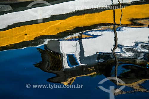  Reflexo de barco no píer do Quadrado da Urca  - Rio de Janeiro - Rio de Janeiro (RJ) - Brasil