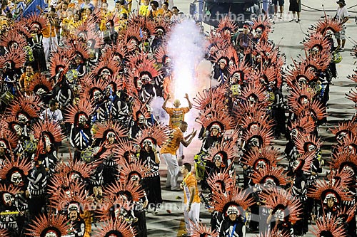 Desfile do Grêmio Recreativo Escola de Samba Paraíso do Tuiuti - Bateria - Enredo 2015 - Curumim chama Cunhantã que eu vou contar?  - Rio de Janeiro - Rio de Janeiro (RJ) - Brasil