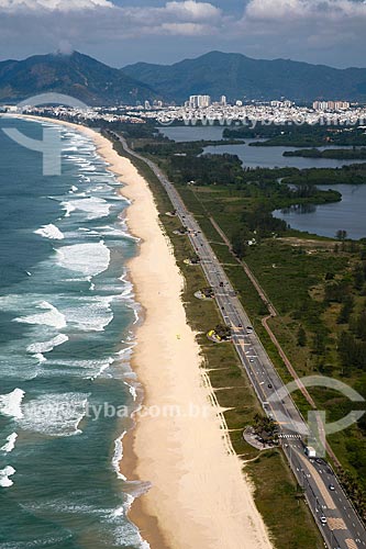  Foto aérea da Parque Natural Municipal de Marapendi entre a Praia da Reserva e a Lagoa de Marapendi  - Rio de Janeiro - Rio de Janeiro (RJ) - Brasil