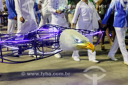  Drone em forma de águia durante o desfile do Grêmio Recreativo Escola de Samba Portela  - Rio de Janeiro - Rio de Janeiro (RJ) - Brasil