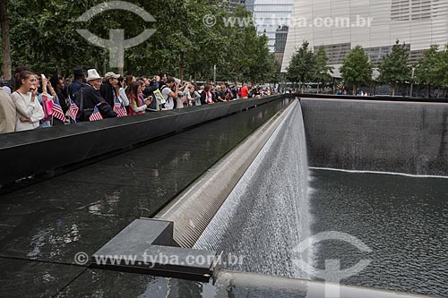  Lago artificial do Memorial Nacional do 11 de Setembro (Marco Zero do World Trade Center)  - Cidade de Nova Iorque - Nova Iorque - Estados Unidos