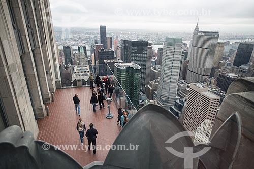 Turistas no terraço de edifício no Rockefeller Center  - Cidade de Nova Iorque - Nova Iorque - Estados Unidos
