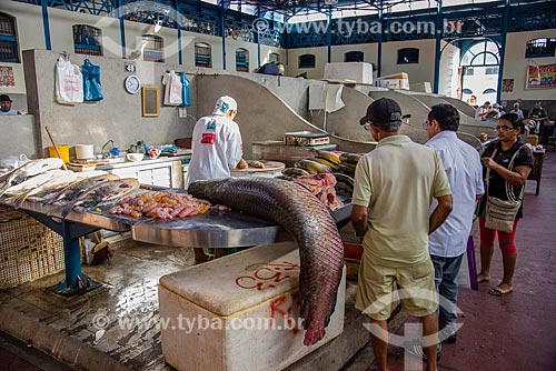  Peixes à venda no interior do Mercado Ver-o-peso  - Belém - Pará (PA) - Brasil
