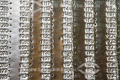  Detalhe de placas de alumínio para identificação de troncos  - Paragominas - Pará (PA) - Brasil