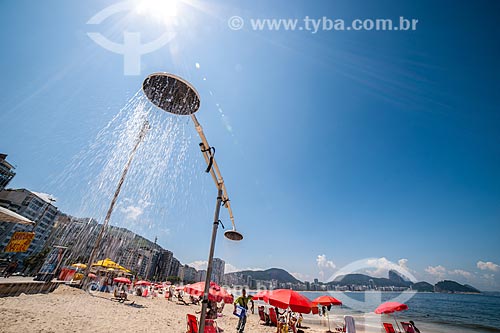  Chuveiro na Praia de Copacabana  - Rio de Janeiro - Rio de Janeiro (RJ) - Brasil