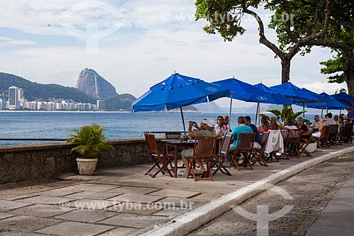  Mesas na área externa da Confeitaria Colombo no Forte de Copacabana (1914-1987), atual Museu Histórico do Exército  - Rio de Janeiro - Rio de Janeiro (RJ) - Brasil