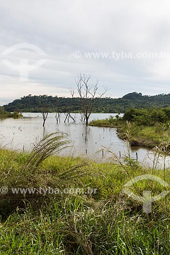  Vista da barragem do Ribeirão João Leite a partir da Rodovia BR-060 - próximo à cidade de Goiânia  - Goiânia - Goiás (GO) - Brasil