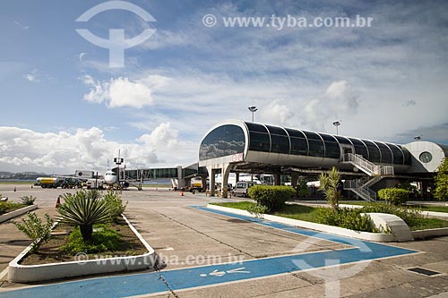  Avião na pista do Aeroporto Santos Dumont  - Rio de Janeiro - Rio de Janeiro (RJ) - Brasil