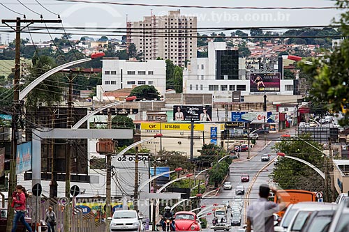  Tráfego na Avenida Central - Setor Central  - Anápolis - Goiás (GO) - Brasil