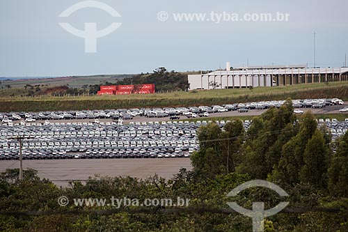  Pátio da fábrica da montadora Hyundai Motor Company no Porto Seco Centro-Oeste S/A  - Anápolis - Goiás (GO) - Brasil