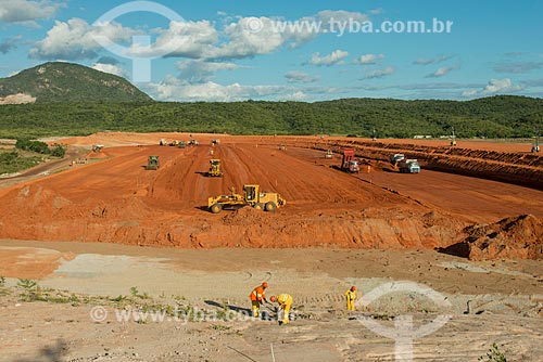  Obras da Barragem Boa Vista - parte do Projeto de Integração do Rio São Francisco com as bacias hidrográficas do Nordeste Setentrional  - Brejo Santo - Ceará (CE) - Brasil
