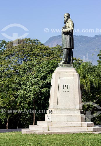  Estátua de Dom Pedro II em frente ao Museu Nacional - Quinta da Boa Vista  - Rio de Janeiro - Rio de Janeiro (RJ) - Brasil