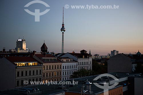  Pôr do sol na Torre de TV (Fernsehturm)  - Berlim - Berlim - Alemanha