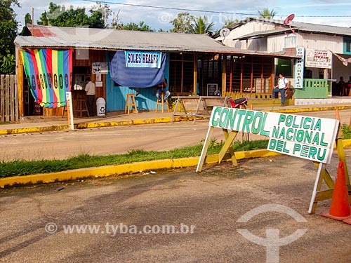  Posto de controle da Polícia Nacional do Peru na fronteira entre o Brasil e Peru  - Peru