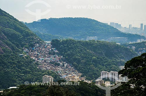  Vista da Favela Santa Marta a partir do Morro dos Cabritos  - Rio de Janeiro - Rio de Janeiro (RJ) - Brasil