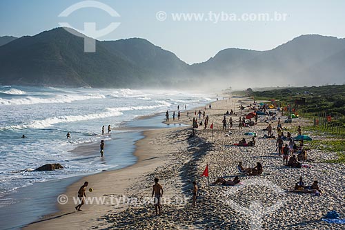  Pôr do sol na Praia de Grumari  - Rio de Janeiro - Rio de Janeiro (RJ) - Brasil