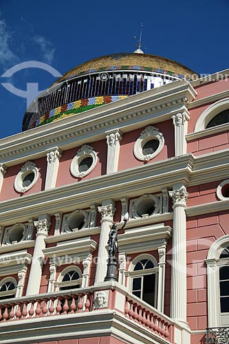  Fachada lateral do Teatro Amazonas (1896)  - Manaus - Amazonas (AM) - Brasil