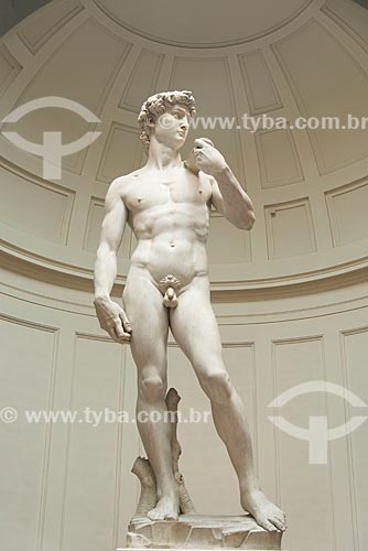  Davi (1504) de Michelangelo em exibição na Galleria dell Accademia di Firenze (Galeria da Academia de Belas Artes de Florença)  - Florença - Província de Florença - Itália