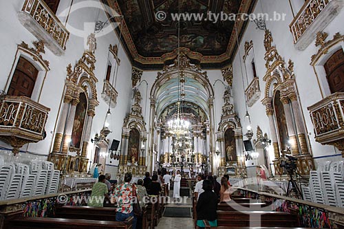  Interior da Igreja de Nosso Senhor do Bonfim (1754) durante a Missa  - Salvador - Bahia (BA) - Brasil