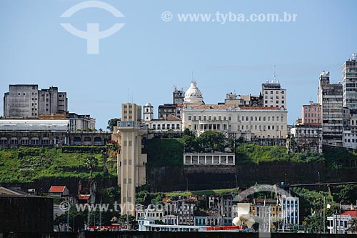  Vista da cidade alta a partir da Baia de Todos os Santos  - Salvador - Bahia (BA) - Brasil