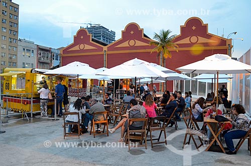  Praça de alimentação no Píer Mauá durante o ArtRio 2015  - Rio de Janeiro - Rio de Janeiro (RJ) - Brasil