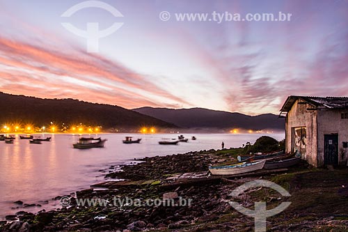  Casa de barcos na Praia da Armação do Pântano do Sul  - Florianópolis - Santa Catarina (SC) - Brasil