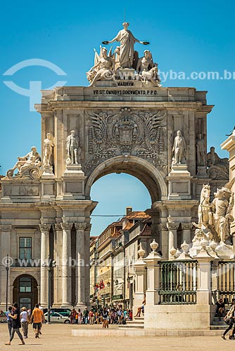 Arco da Rua Augusta (1875) - monumento à grandiosidade portuguesa quanto à descoberta de novos povos e culturas  - Lisboa - Distrito de Lisboa - Portugal